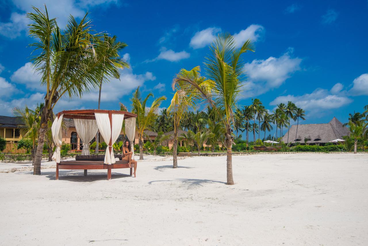 The Sands Beach Resort Bwejuu Luaran gambar