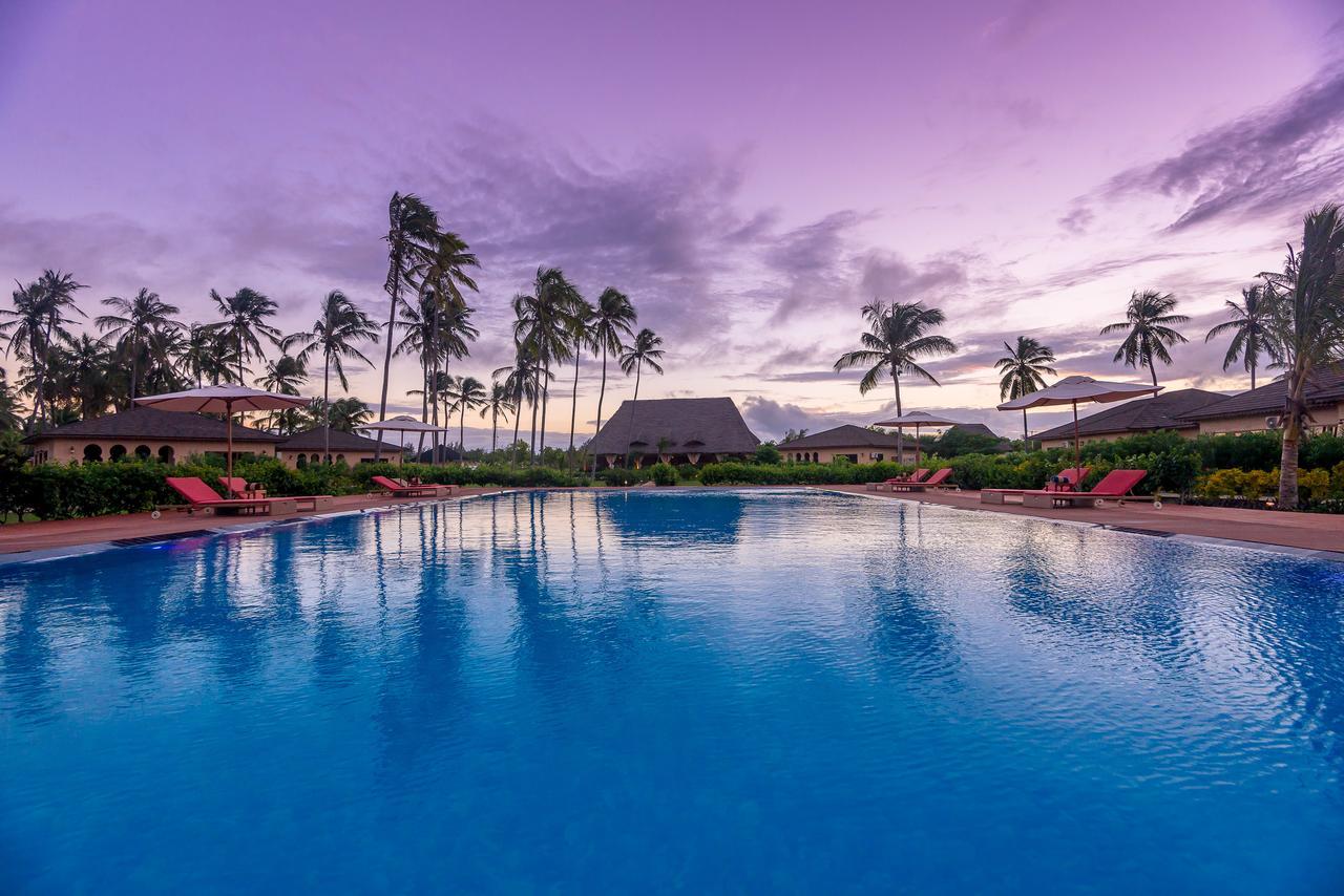 The Sands Beach Resort Bwejuu Luaran gambar