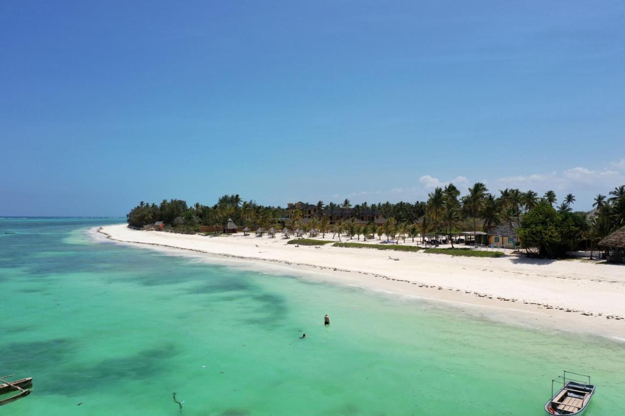 The Sands Beach Resort Bwejuu Luaran gambar