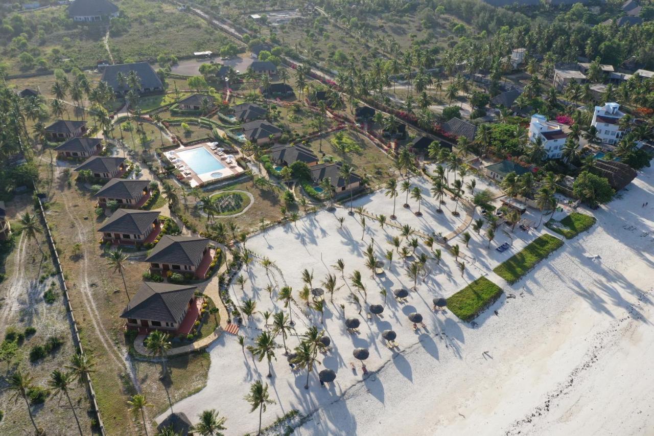 The Sands Beach Resort Bwejuu Luaran gambar