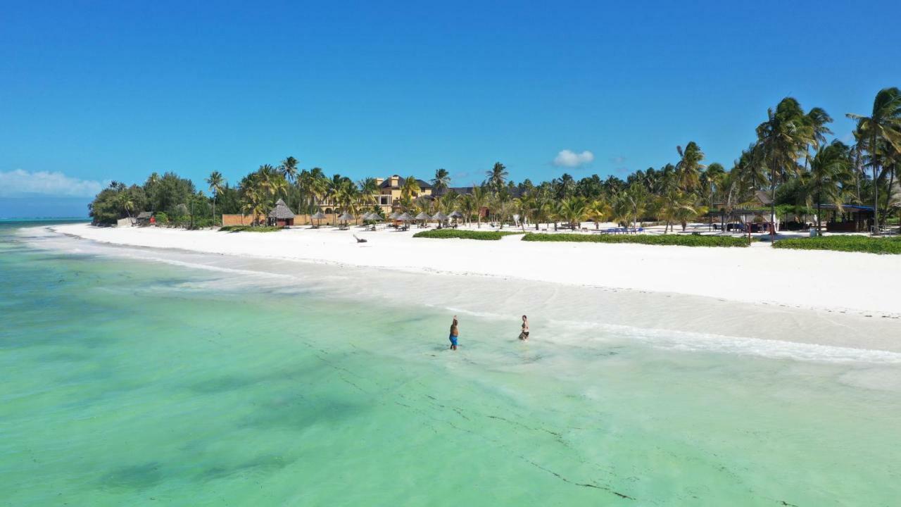 The Sands Beach Resort Bwejuu Luaran gambar